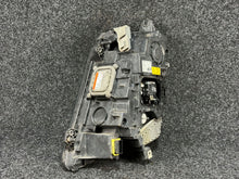 Laden Sie das Bild in den Galerie-Viewer, Frontscheinwerfer Volvo Xc60 22239244 Rechts Scheinwerfer Headlight SCH3129624868uf