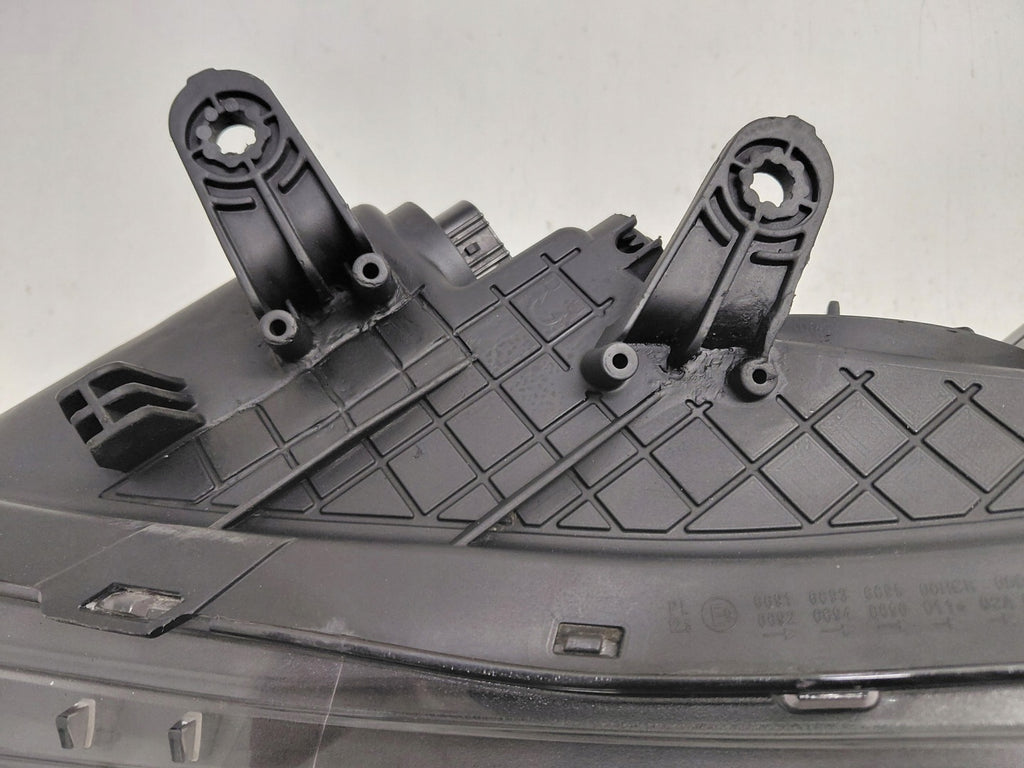 Frontscheinwerfer Hyundai I30 92101A6060 Links Scheinwerfer Headlight SCH7426785733ri