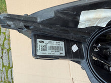 Laden Sie das Bild in den Galerie-Viewer, Frontscheinwerfer Ford Kuga II GV41-130155AJ Xenon Links Scheinwerfer Headlight SCH2764338119mb
