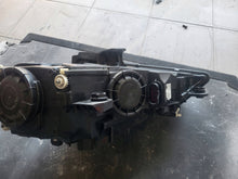 Load image into Gallery viewer, Frontscheinwerfer Audi A3 8V0941005 Bi-Xenon Links Scheinwerfer Headlight