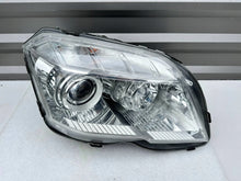 Load image into Gallery viewer, Frontscheinwerfer Mercedes-Benz X204 A2048205461 Xenon Rechts Headlight