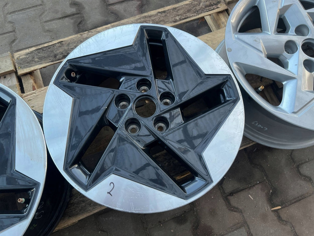 1x Alufelge 17 Zoll 7.0" 5x114.3 52910-HF200 Hyundai Kona Rim Wheel FEL8060881163af
