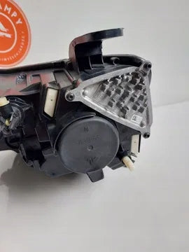 Frontscheinwerfer Dacia Duster 260101133R 260609367R Rechts Headlight