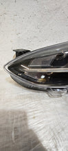 Laden Sie das Bild in den Galerie-Viewer, Frontscheinwerfer Ford Focus JX7B-13E015-CE LED Links Scheinwerfer Headlight SCH5026829295zs