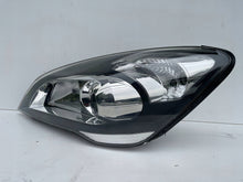Laden Sie das Bild in den Galerie-Viewer, Frontscheinwerfer Kia Ceed 921011H Links Scheinwerfer Headlight