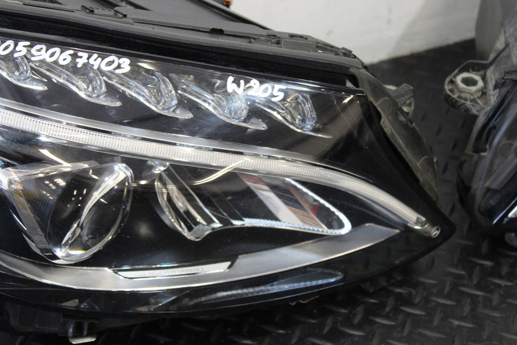 Frontscheinwerfer Mercedes-Benz W205 A2059067403 A2059067303 Ein Satz Headlight SCH6019594432rj