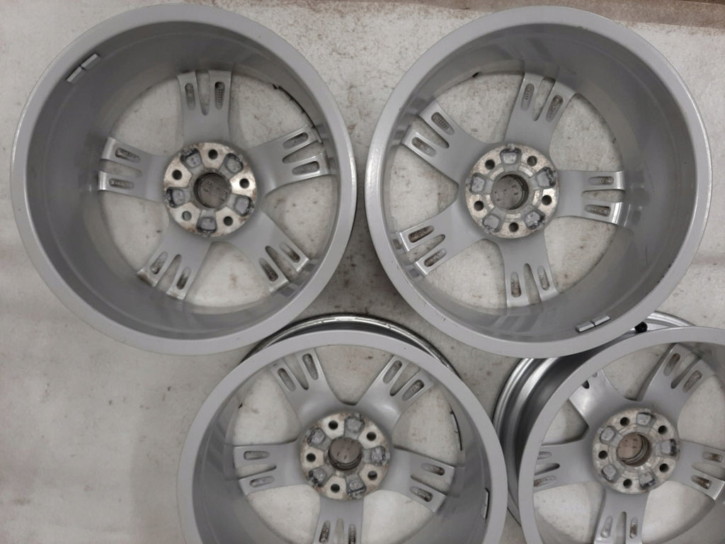 4x Alufelge 17 Zoll 6.5" 5x112 43ET Glanz Silber 8V0601025DK Audi Rim Wheel FEL6381213204pz