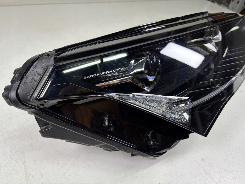 Frontscheinwerfer Skoda Enyaq 5LB941016A LED Rechts Scheinwerfer Headlight