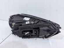 Laden Sie das Bild in den Galerie-Viewer, Frontscheinwerfer Mercedes-Benz W177 A1779063705 Links Scheinwerfer Headlight SCH1225098015is
