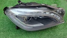 Load image into Gallery viewer, Frontscheinwerfer Mercedes-Benz W166 A1668205559 Xenon Rechts Headlight