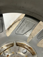 Load image into Gallery viewer, 1x Alufelge 15 Zoll 5.5" 5x100 40ET Glanz Silber 2G0601025BB VW Polo Rim Wheel FEL7031359546dw