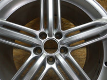 Laden Sie das Bild in den Galerie-Viewer, 1x Alufelge 20 Zoll 8.5&quot; 5x112 45ET Audi A6 Rim Wheel