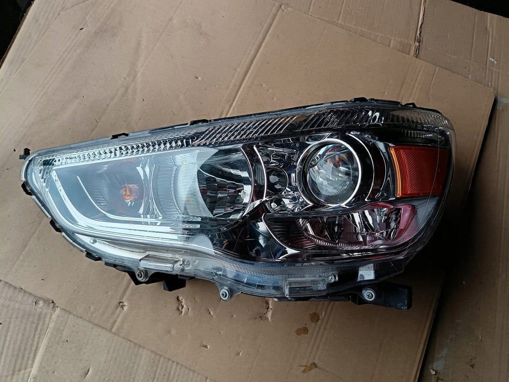 Frontscheinwerfer Mitsubishi Asx P9135L L9135R Xenon Rechts oder Links