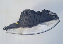 Laden Sie das Bild in den Galerie-Viewer, Frontscheinwerfer Mercedes-Benz A9618205239 Links Scheinwerfer Headlight SCH8106742435kp