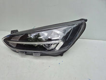 Laden Sie das Bild in den Galerie-Viewer, Frontscheinwerfer Ford Focus JX7B13E015 Full LED Ein Stück (Rechts oder Links) SCH7256199513ju
