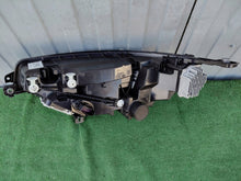 Load image into Gallery viewer, Frontscheinwerfer VW I 1T3941006C 1T3941005C Rechts Scheinwerfer Headlight SCH6364469935cf