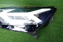 Laden Sie das Bild in den Galerie-Viewer, Frontscheinwerfer Dacia Sandero III Logan Jogger 260601750R Links Headlight SCH6438908376ck