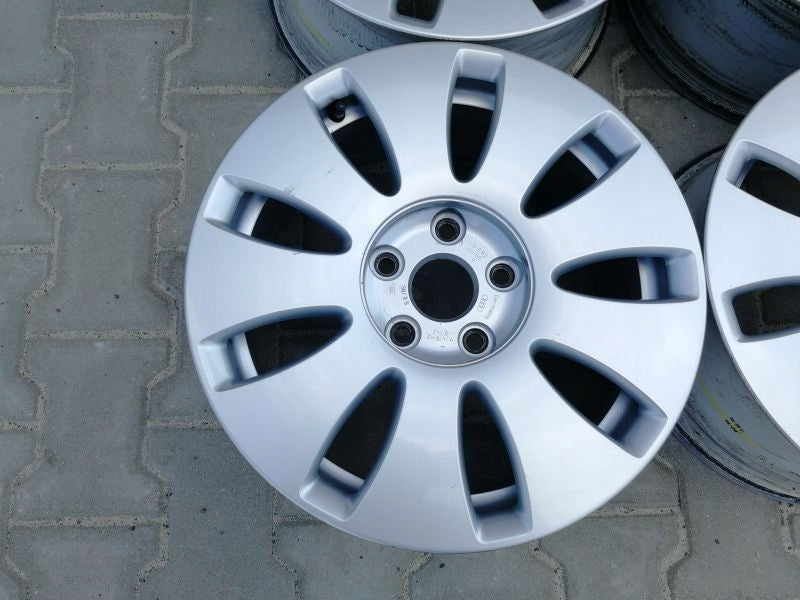 1x Alufelge 16 Zoll 7.0" 5x112 42ET Glanz Silber 8E0601025AE Audi A4 A3