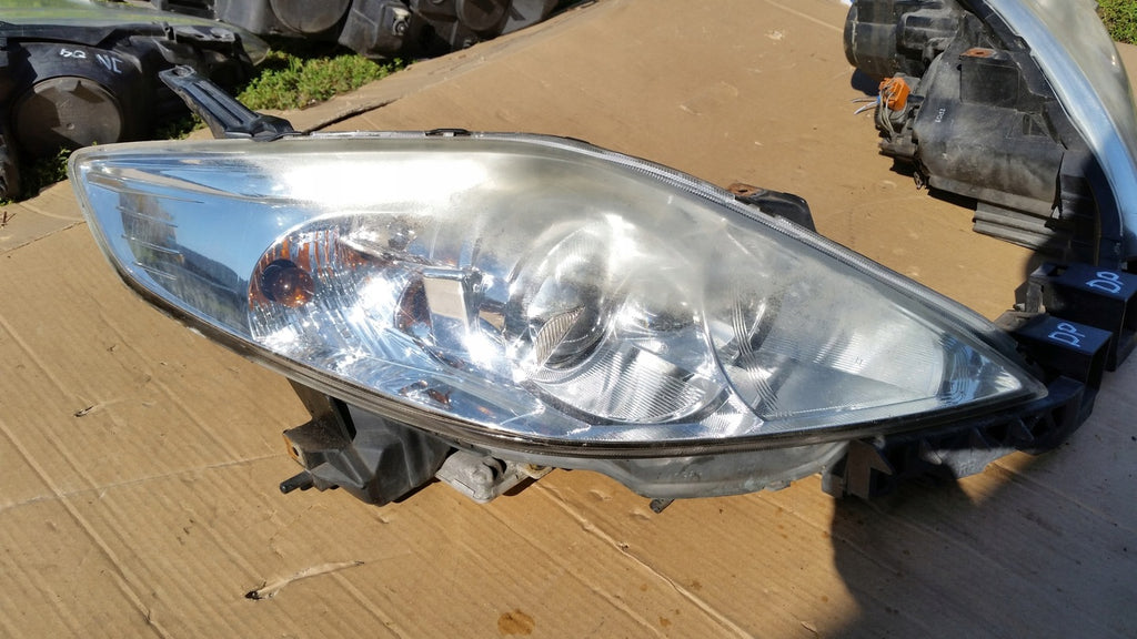 Frontscheinwerfer Mazda 5 I Xenon Ein Stück (Rechts oder Links) Headlight