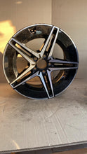 Laden Sie das Bild in den Galerie-Viewer, 1x Alufelge 18 Zoll 9.0" 5x112 58ET Glanz Graphit A2064016600 Mercedes-Benz W206 FEL3874135970et