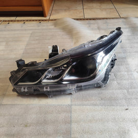 Frontscheinwerfer Toyota Corolla 8115002T31 Links Scheinwerfer Headlight SCH3861099658ud
