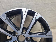 Laden Sie das Bild in den Galerie-Viewer, 1x Alufelge 17 Zoll 5x112 5G0601025AK VW Golf Vii Rim Wheel FEL7682926029gz