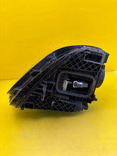 Laden Sie das Bild in den Galerie-Viewer, Frontscheinwerfer Mercedes-Benz W247 A2479060904 LED Links Headlight SCH2287146115nd