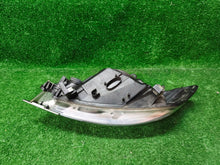 Laden Sie das Bild in den Galerie-Viewer, Frontscheinwerfer Ford Kuga 8V4113W029AG 1EJ00969602 Rechts Headlight SCH2474577978aw