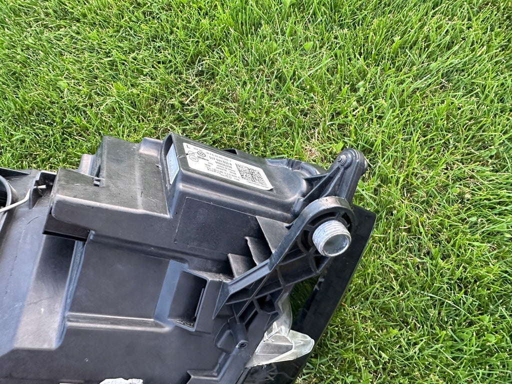 Frontscheinwerfer VW Golf VII Sportsvan 517941033B Xenon Links Headlight SCH3060361159zh