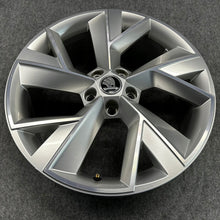 Load image into Gallery viewer, 1x Alufelge 19 Zoll 7.0" 5x112 43ET Glanz Silber 565601025 Skoda Kodiaq FEL4126166609rs