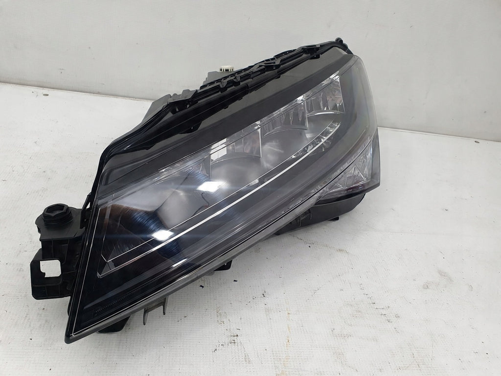 Frontscheinwerfer Skoda Superb III 3V1941015C LED Links Scheinwerfer Headlight