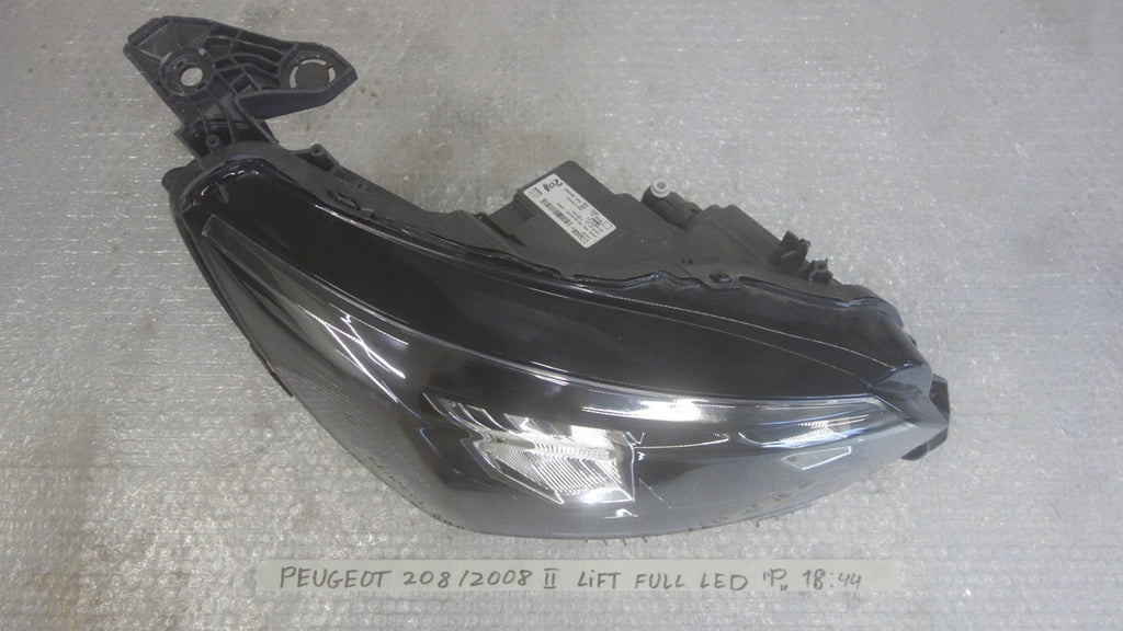 Frontscheinwerfer Peugeot 2008 208 II 9855524880 Full LED Rechts Headlight