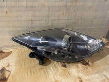 Laden Sie das Bild in den Galerie-Viewer, Frontscheinwerfer Renault Laguna III Coupe 260101403R Xenon Rechts Headlight