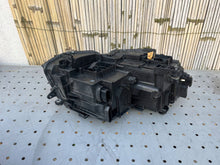 Laden Sie das Bild in den Galerie-Viewer, Frontscheinwerfer VW Tiguan 5NB941035D Vorderseite Scheinwerfer Headlight SCH3428839491nu