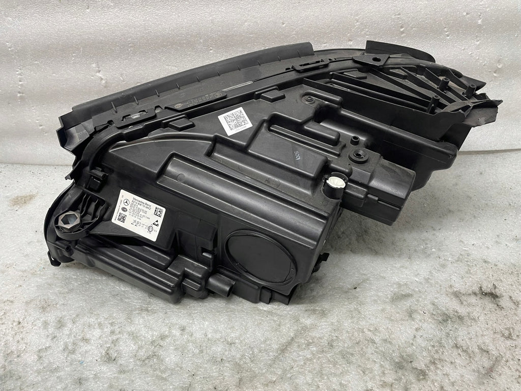 Frontscheinwerfer Mercedes-Benz W205 A2139067806 LED Rechts Headlight SCH4910598136rh