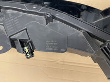 Laden Sie das Bild in den Galerie-Viewer, Frontscheinwerfer E-HS93711080-QR01 LED Rechts Scheinwerfer Headlight SCH2583718734ib