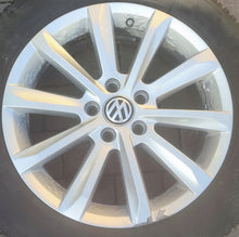 Laden Sie das Bild in den Galerie-Viewer, 4x Alufelge 17 Zoll 6.5" 5x112 41ET Glanz Silber 3G0601025C VW Passat B8 FEL3742097945ul