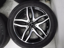 Laden Sie das Bild in den Galerie-Viewer, 4x Alufelge 18 Zoll 7.0" 5x112 46ET Glanz Schwarz A1564010100 Mercedes-Benz X156 FEL1557335002nz