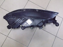 Laden Sie das Bild in den Galerie-Viewer, Frontscheinwerfer VW Touareg 761941081P Full LED Links Scheinwerfer Headlight SCH2255517346bq
