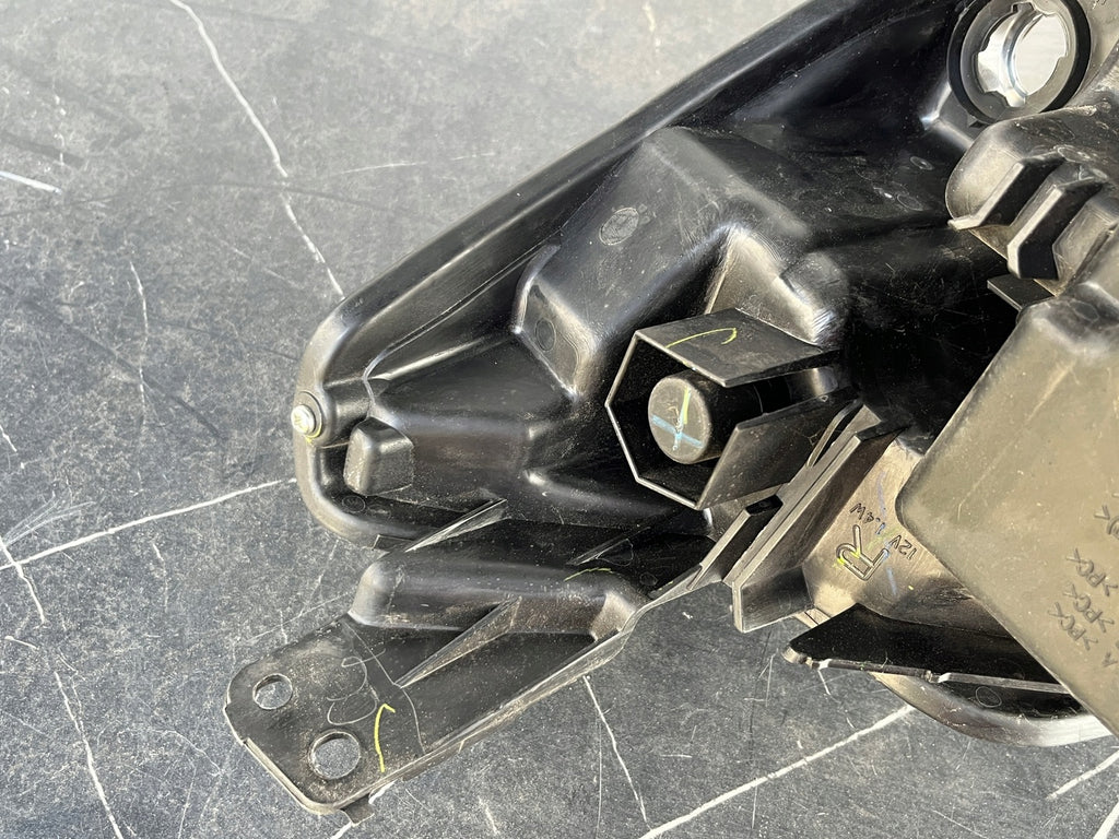 Frontscheinwerfer Mazda 2 D09K-51030 LED Rechts Scheinwerfer Headlight