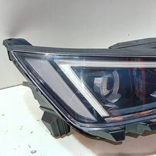 Laden Sie das Bild in den Galerie-Viewer, Frontscheinwerfer Hyundai Elantra 92102F2 92102F2600 Rechts Headlight