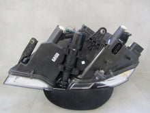 Laden Sie das Bild in den Galerie-Viewer, Frontscheinwerfer Skoda Superb I Xenon Rechts Scheinwerfer Headlight SCH2512588367re