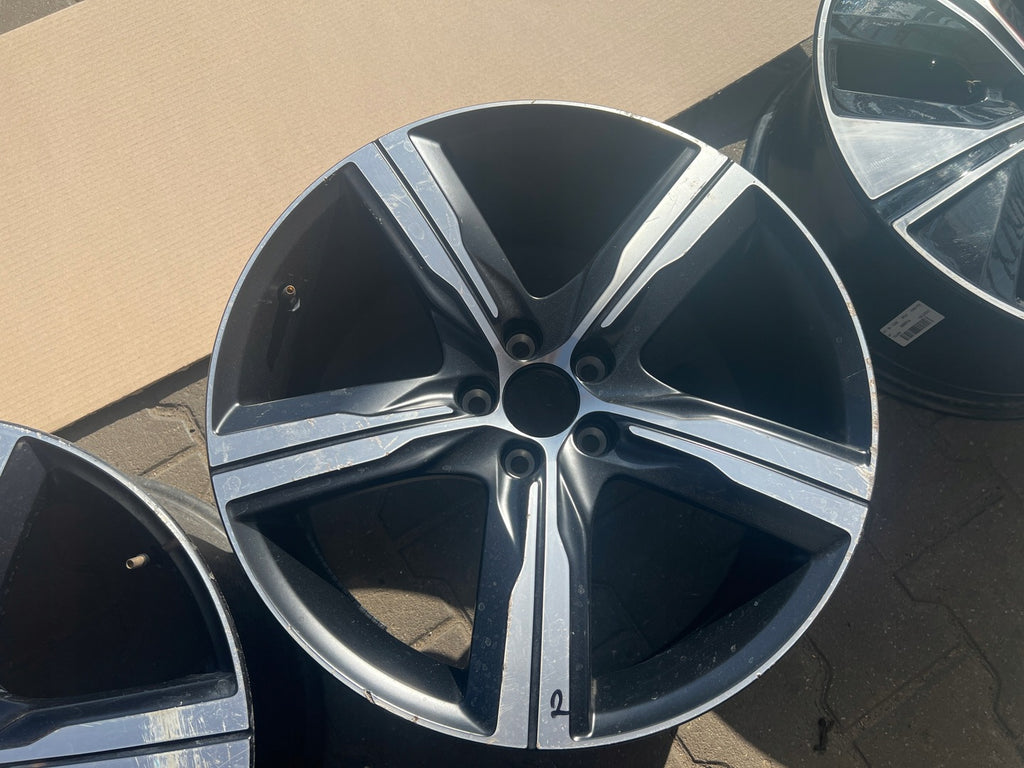 1x Alufelge 19 Zoll 8.5" 5x108 47ET Matt Schwarz 31471876 Volvo S90 V90