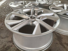 Load image into Gallery viewer, 4x Alufelge 18 Zoll 8.5" 5x112 50ET Glanz Silber 8S0601025AN Audi Tt Rim Wheel FEL5825374094sj