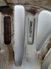 Load image into Gallery viewer, 1x Alufelge 17 Zoll 5K7601025A VW Golf Vi Rim Wheel FEL3764805368sf