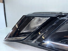 Load image into Gallery viewer, Frontscheinwerfer Skoda Octavia 5E1941015D Full LED Links Scheinwerfer Headlight SCH6996854439fu
