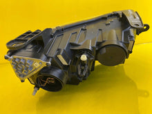 Load image into Gallery viewer, Frontscheinwerfer Dacia Duster 260609367R LED Links Scheinwerfer Headlight