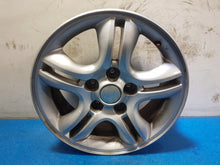 Laden Sie das Bild in den Galerie-Viewer, 1x Alufelge 16 Zoll 6.5&quot; 5x114.3 529101F200 Hyundai Accent Rim Wheel