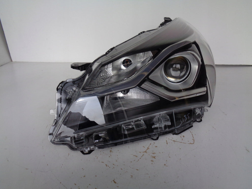 Frontscheinwerfer Toyota Yaris Links Scheinwerfer Headlight