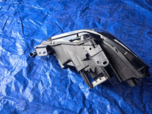 Laden Sie das Bild in den Galerie-Viewer, Frontscheinwerfer Mazda 3 BCJH-51030 Rechts Scheinwerfer Headlight SCH8754705444ko